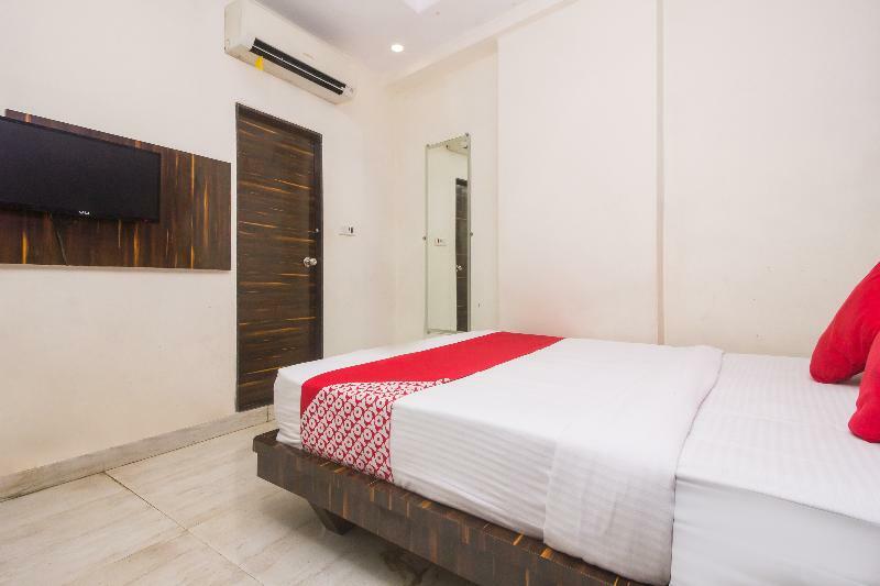 Oyo 8193 Hotel Pearl View Mumbai Exterior photo