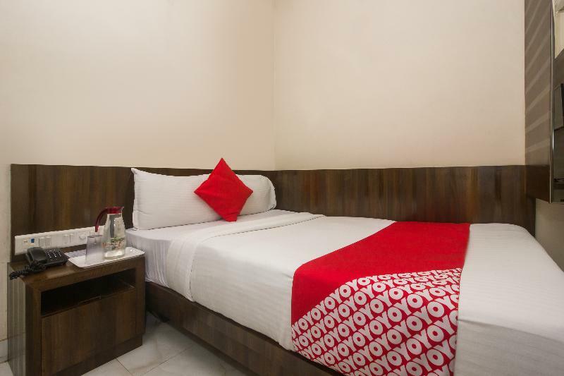 Oyo 8193 Hotel Pearl View Mumbai Exterior photo
