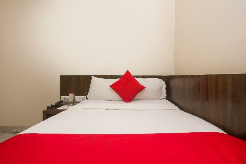 Oyo 8193 Hotel Pearl View Mumbai Exterior photo
