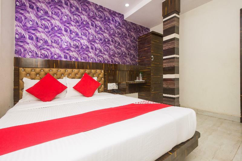 Oyo 8193 Hotel Pearl View Mumbai Exterior photo